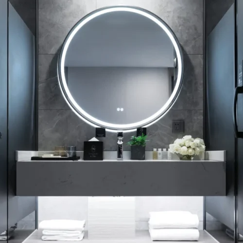 Four-Person City-View Family Room With Overlooking Cityscape And LED UV Sterilization