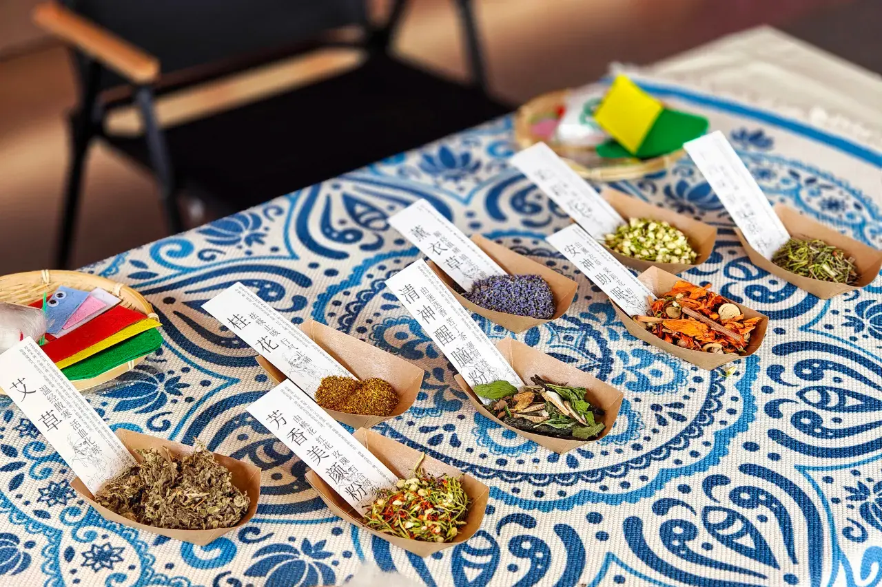 LiCLOUDS HOTEL (129)