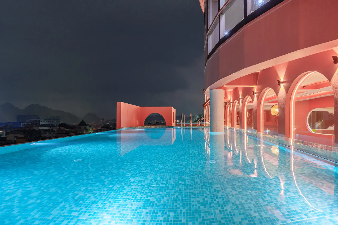 LiCLOUDS HOTEL (143)